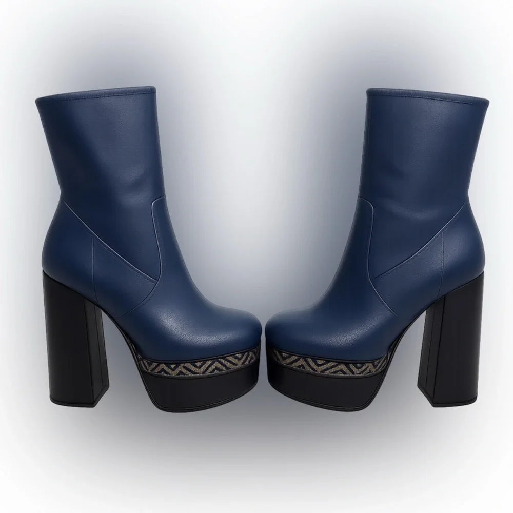 New Guess Women's Caballa Platform Block Heel Boots Blue‎ Size 6 Whimsigoth